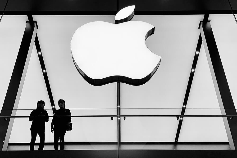 Apple logo is classy and suits the brand
