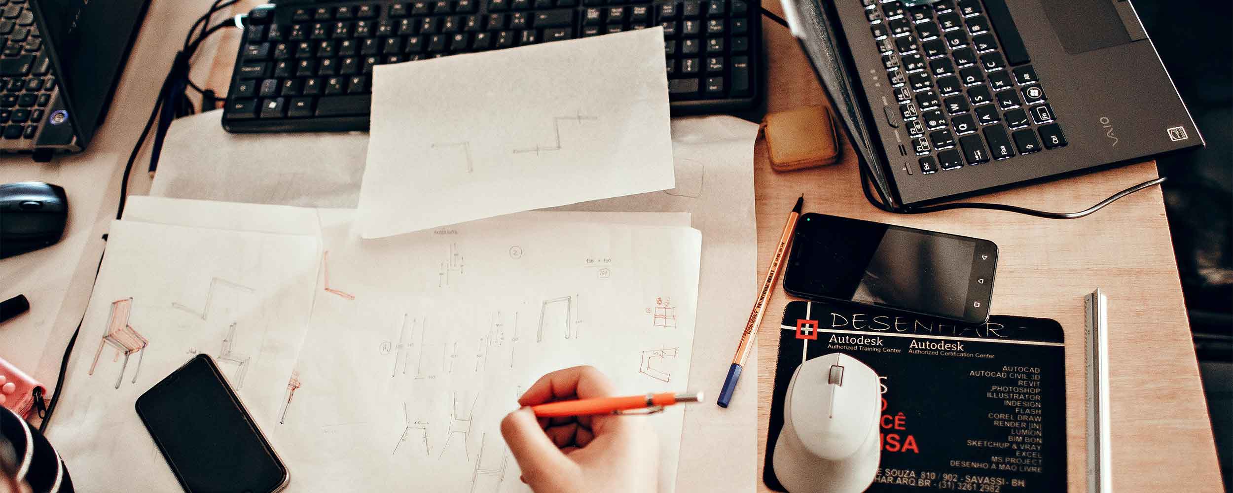 graphic designer sketching out a good logo