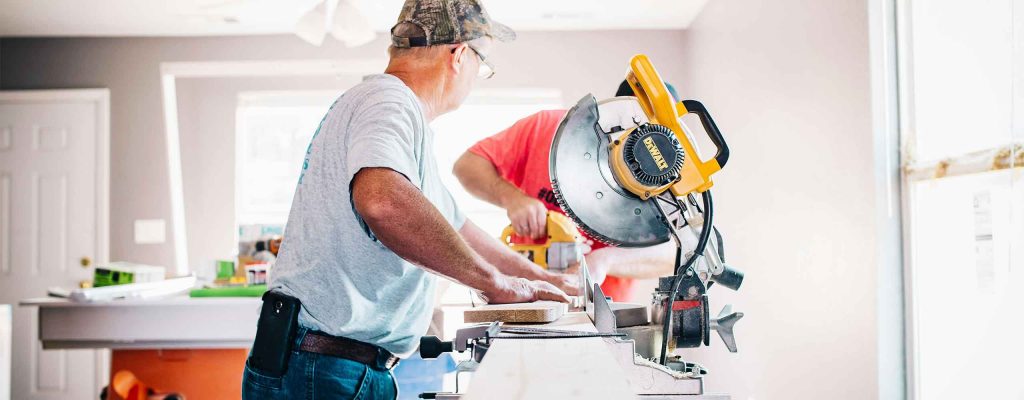 home remodeling contractors at work