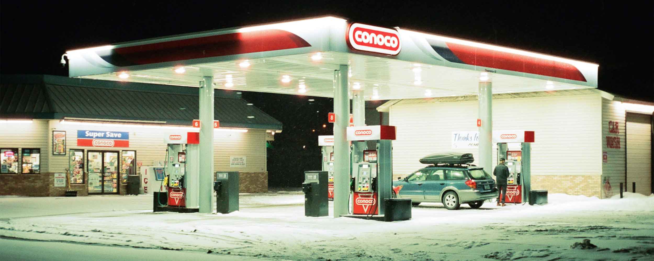 Filling up with fuel in winter in the morning.